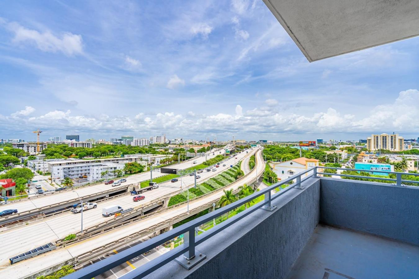 Appartamento Urban Escape 3 Bed Unit Near Brickell And Wynwood Miami Esterno foto